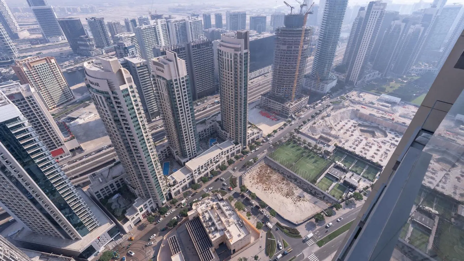 Modern Comfort And Stylish 1-Bedroom In Downtown That Sleeps 2 Dubai 0*,  United Arab Emirates