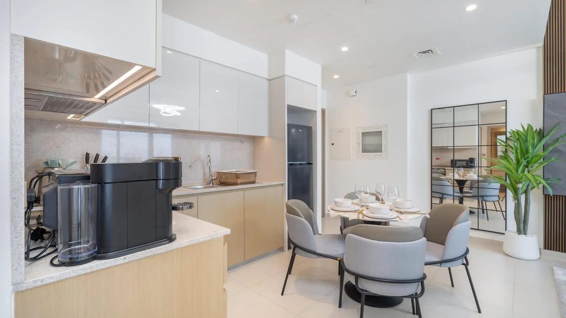Modern Comfort And Stylish 1-Bedroom In Downtown That Sleeps 2 Dubai United Arab Emirates