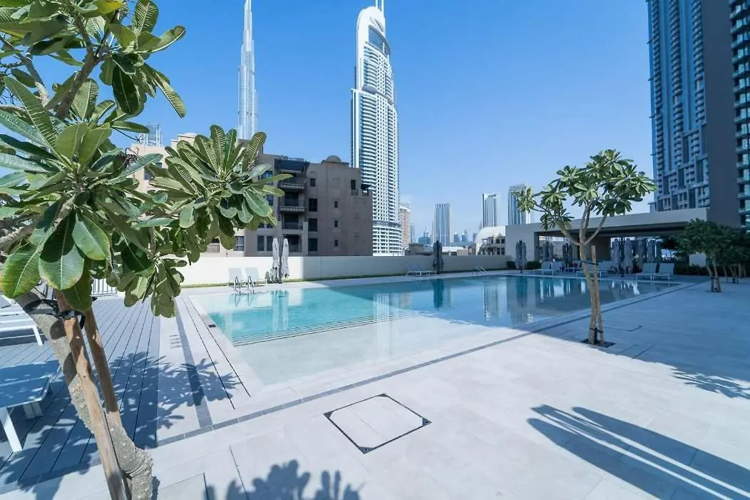 Modern Comfort And Stylish 1-Bedroom In Downtown That Sleeps 2 Dubai Apartment